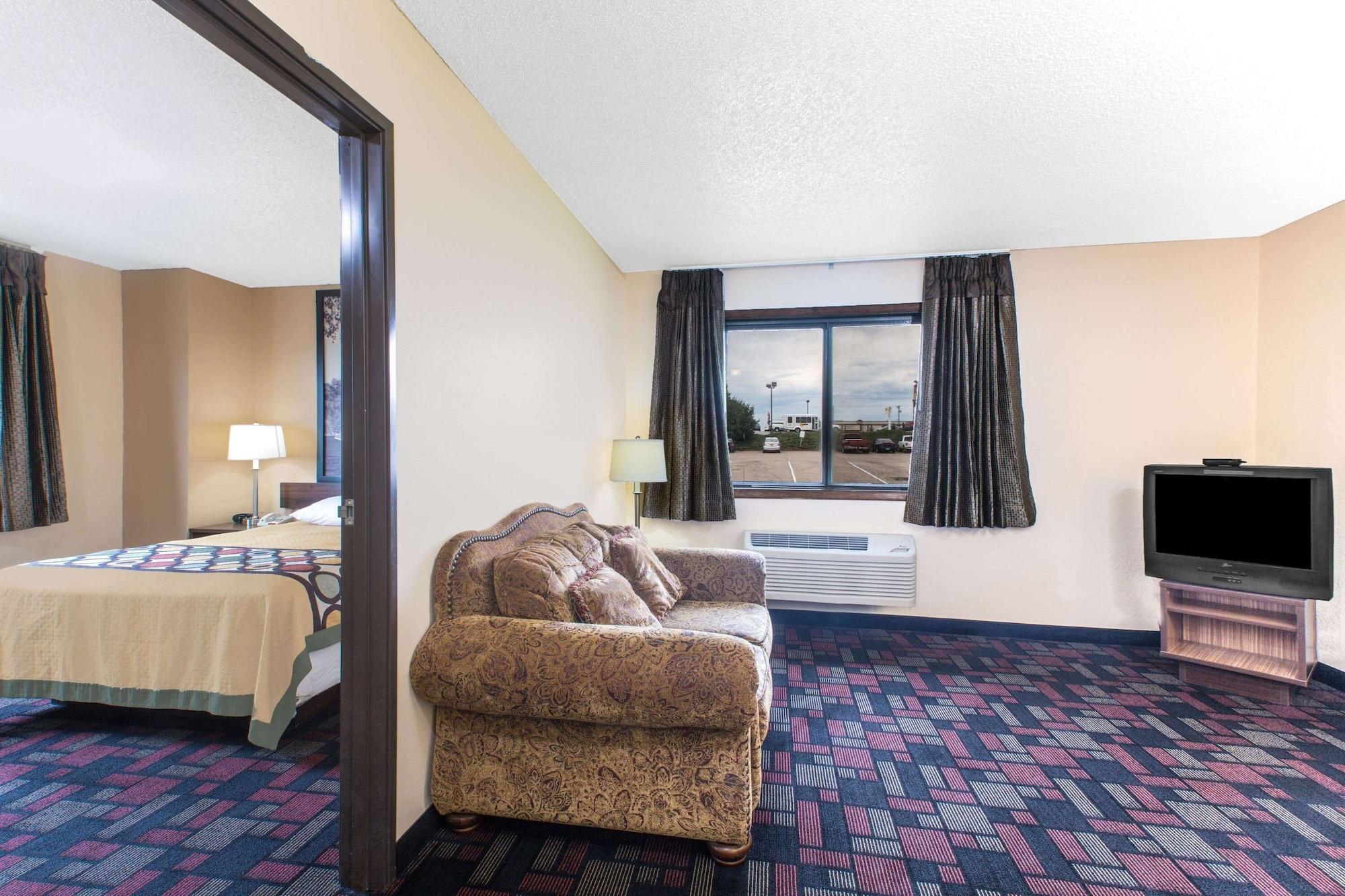 Super 8 By Wyndham Boonville Extérieur photo