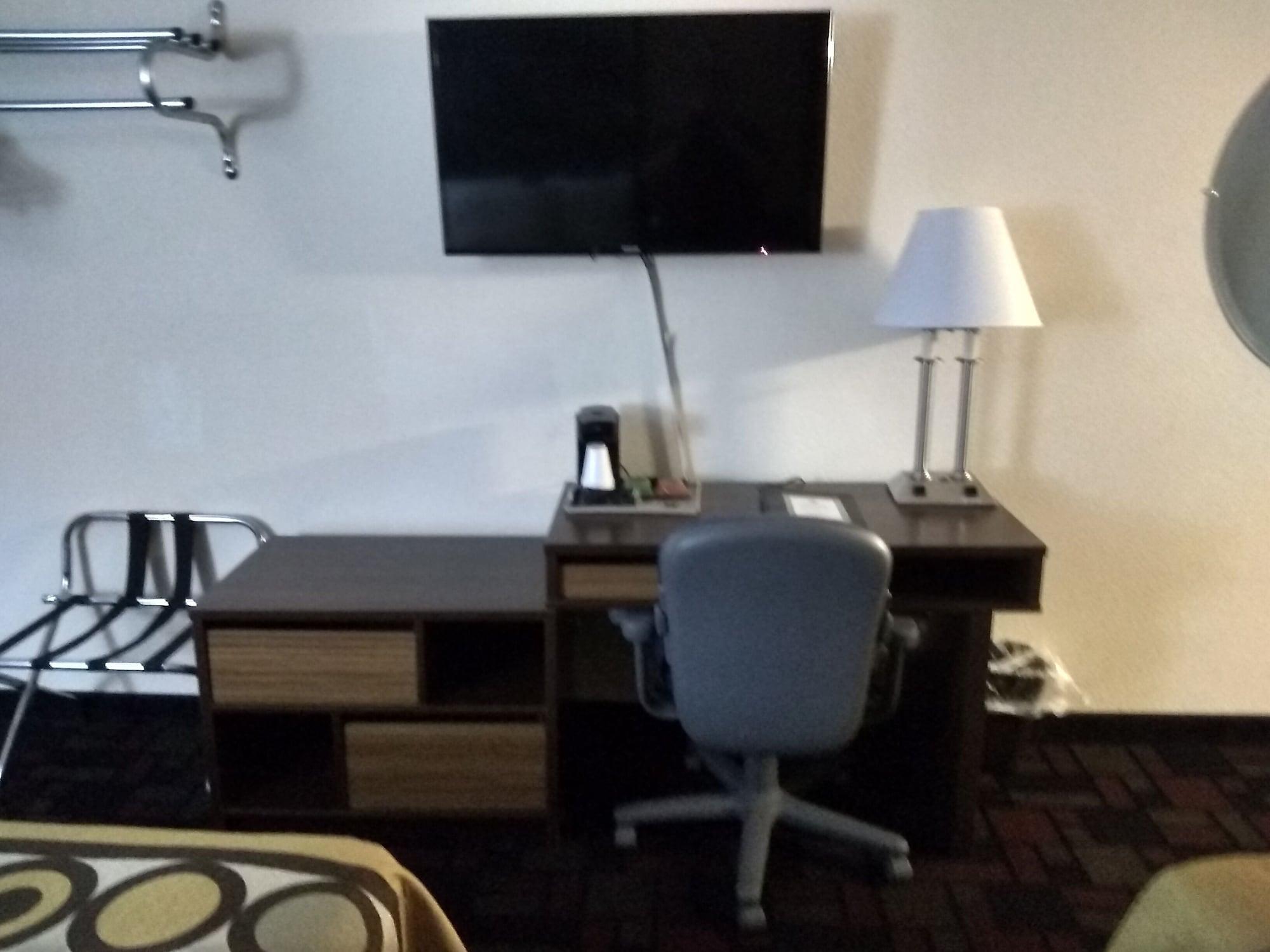 Super 8 By Wyndham Boonville Extérieur photo
